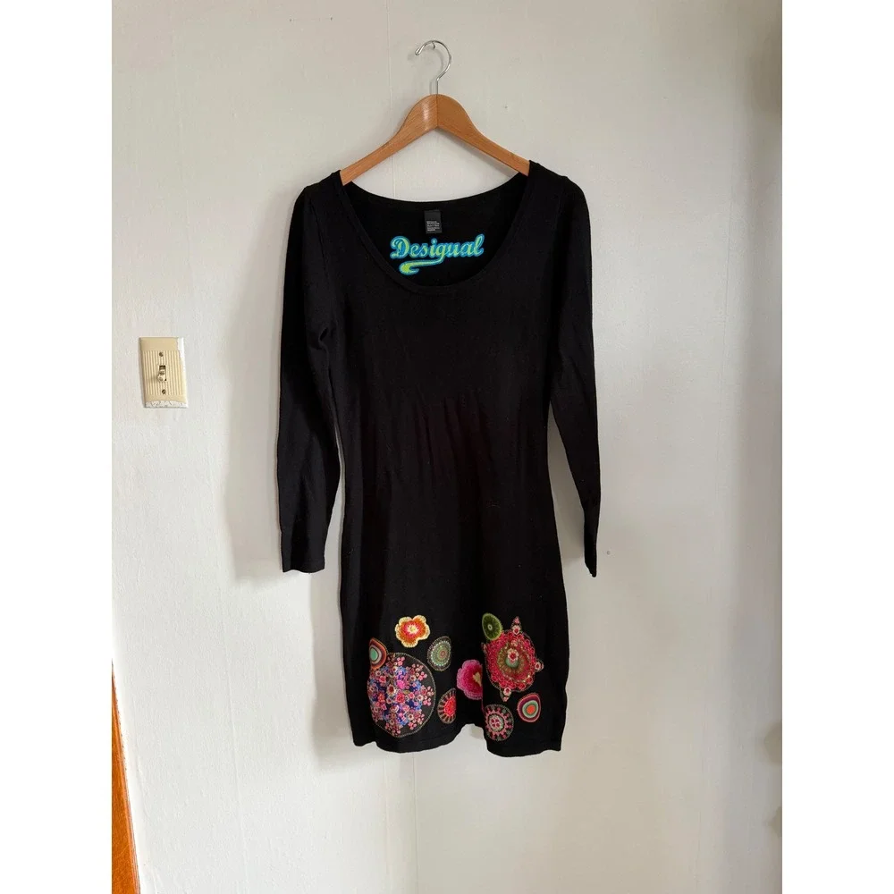 Desigual Black Long Sleeve Dress Floral Embroidery Applique Scoop Neck Y2K‎ midi
